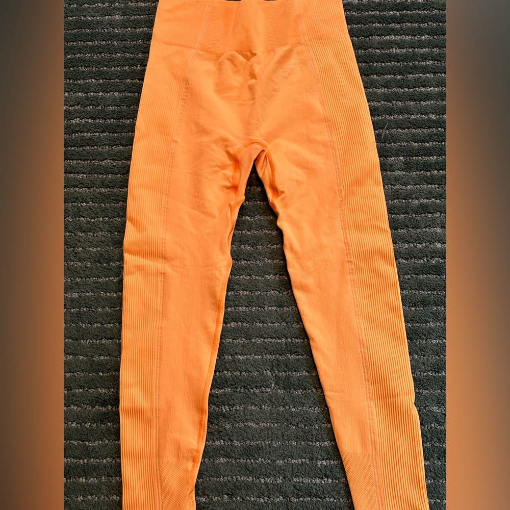 Orange gym shark seamless leggings size xl